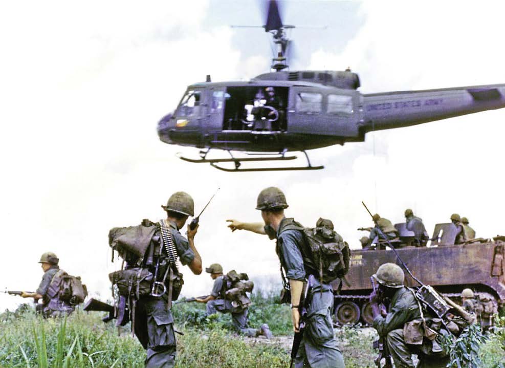 Soldiers and helicopter